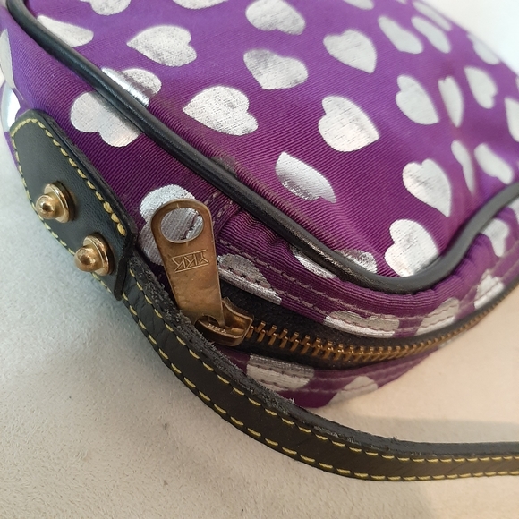 Dooney Bourke Purple Silver Hearts Bag - Picture 3 of 14